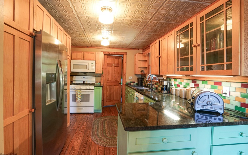 15 Jordan Lane, Morgantown, West Virginia 26501, 3 Bedrooms Bedrooms, 8 Rooms Rooms,2 BathroomsBathrooms,Single Family Detached,For Sale,Jordan,10159840