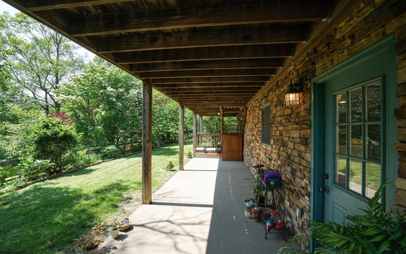15 Jordan Lane, Morgantown, West Virginia 26501, 3 Bedrooms Bedrooms, 8 Rooms Rooms,2 BathroomsBathrooms,Single Family Detached,For Sale,Jordan,10159840