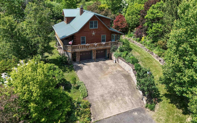15 Jordan Lane, Morgantown, West Virginia 26501, 3 Bedrooms Bedrooms, 8 Rooms Rooms,2 BathroomsBathrooms,Single Family Detached,For Sale,Jordan,10159840