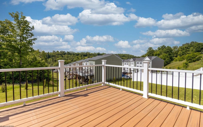 252 Tide Way, Morgantown, West Virginia 26508, 4 Bedrooms Bedrooms, 9 Rooms Rooms,3 BathroomsBathrooms,Single Family Detached,For Sale,Tide,10159855