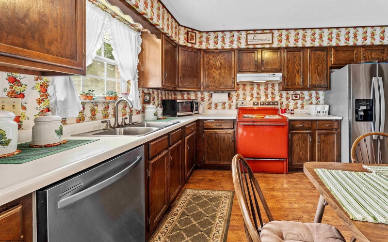 330 Baldwin Street, Morgantown, West Virginia 26505, 3 Bedrooms Bedrooms, 12 Rooms Rooms,2 BathroomsBathrooms,Single Family Detached,For Sale,Baldwin,10159856