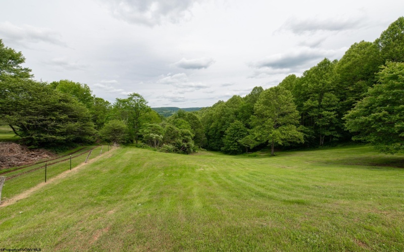 2302 Red Rock Road, Rowlesburg, West Virginia 26425, 2 Bedrooms Bedrooms, 6 Rooms Rooms,1 BathroomBathrooms,Single Family Detached,For Sale,Red Rock,10157380