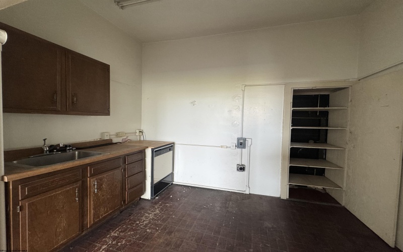 998 Minor Avenue, Fairmont, West Virginia 26554, ,Commercial/industrial,For Sale,Minor,10159865