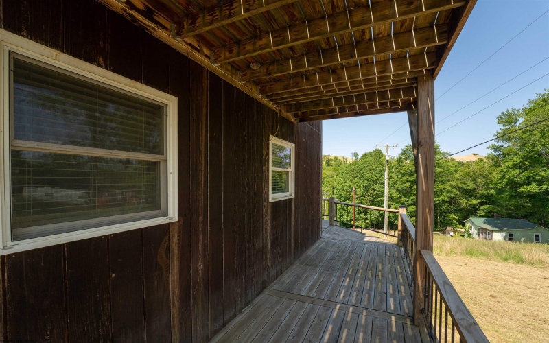 120 Cunningham Road, Rivesville, West Virginia 26588, 3 Bedrooms Bedrooms, 5 Rooms Rooms,2 BathroomsBathrooms,Single Family Detached,For Sale,Cunningham,10159857