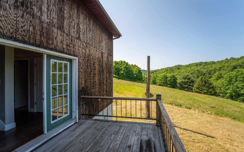 120 Cunningham Road, Rivesville, West Virginia 26588, 3 Bedrooms Bedrooms, 5 Rooms Rooms,2 BathroomsBathrooms,Single Family Detached,For Sale,Cunningham,10159857