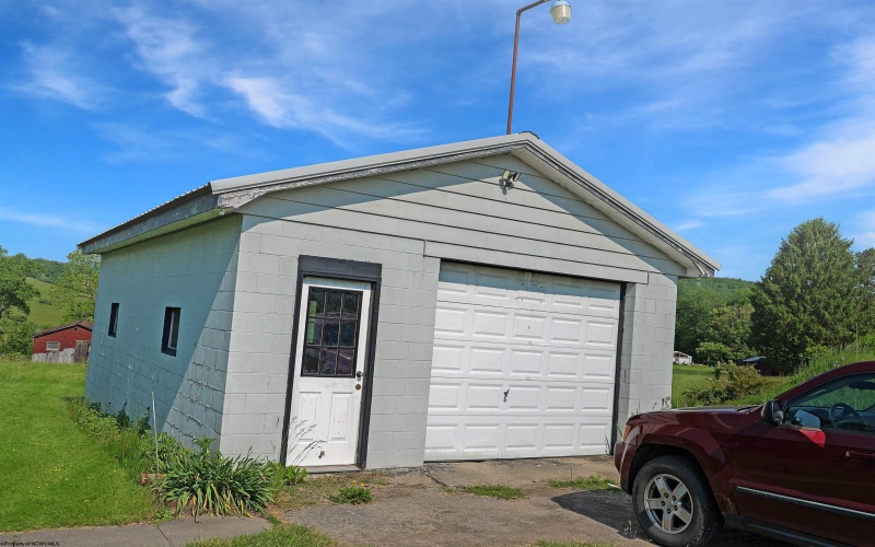 9175 Preston Highway, Albright, West Virginia 26519, 4 Bedrooms Bedrooms, 9 Rooms Rooms,1 BathroomBathrooms,Single Family Detached,For Sale,Preston,10159879