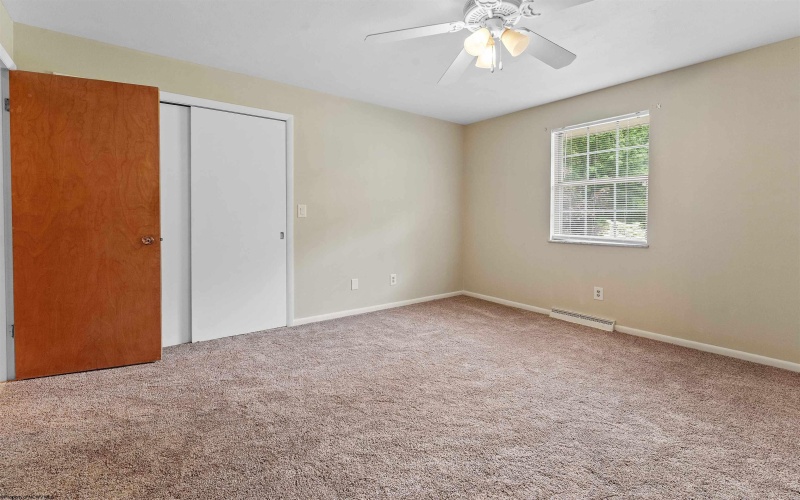 101 Forest Drive, Morgantown, West Virginia 26505, 4 Bedrooms Bedrooms, 8 Rooms Rooms,3 BathroomsBathrooms,Single Family Detached,For Sale,Forest,10159860