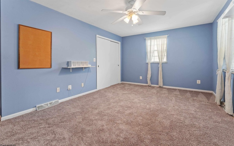 101 Forest Drive, Morgantown, West Virginia 26505, 4 Bedrooms Bedrooms, 8 Rooms Rooms,3 BathroomsBathrooms,Single Family Detached,For Sale,Forest,10159860