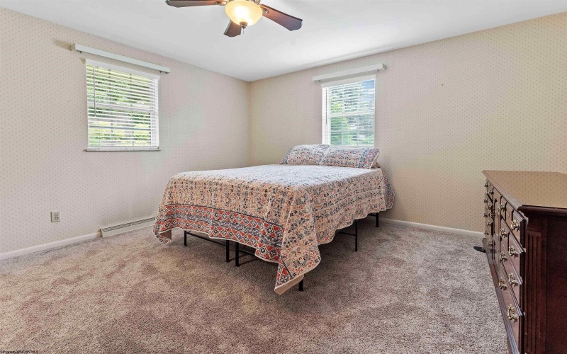 101 Forest Drive, Morgantown, West Virginia 26505, 4 Bedrooms Bedrooms, 8 Rooms Rooms,3 BathroomsBathrooms,Single Family Detached,For Sale,Forest,10159860