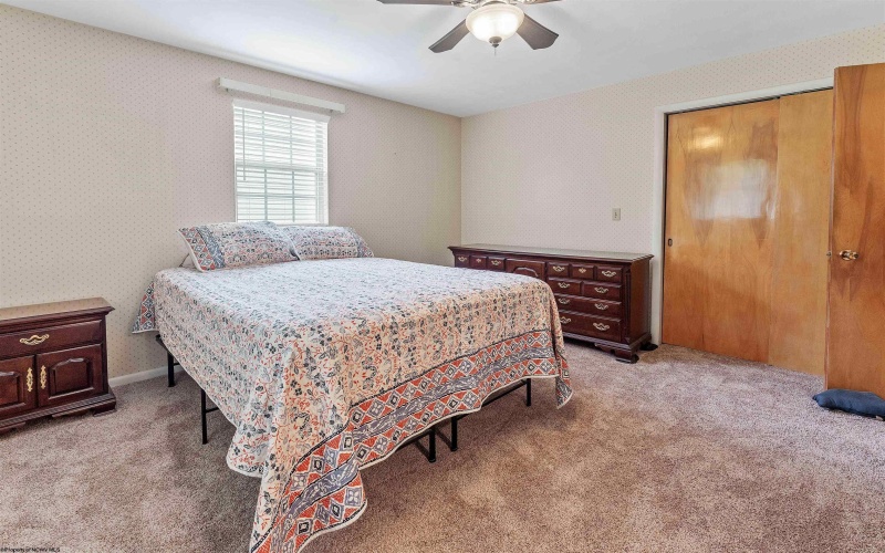101 Forest Drive, Morgantown, West Virginia 26505, 4 Bedrooms Bedrooms, 8 Rooms Rooms,3 BathroomsBathrooms,Single Family Detached,For Sale,Forest,10159860