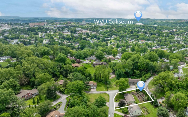 101 Forest Drive, Morgantown, West Virginia 26505, 4 Bedrooms Bedrooms, 8 Rooms Rooms,3 BathroomsBathrooms,Single Family Detached,For Sale,Forest,10159860
