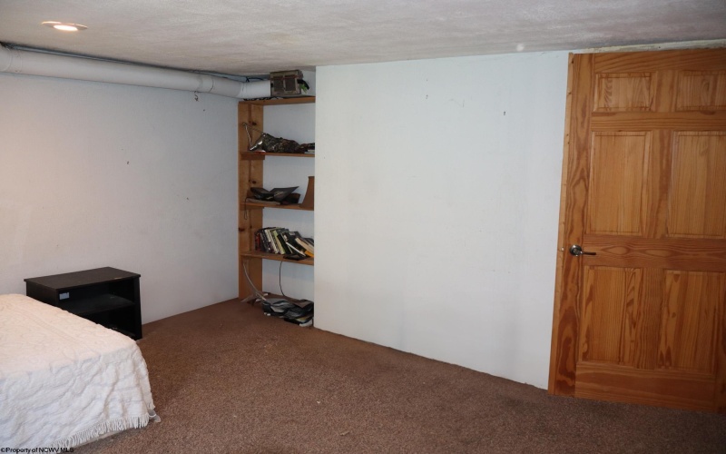 200 Spence Street, Fairmont, West Virginia 26554, 2 Bedrooms Bedrooms, 8 Rooms Rooms,1 BathroomBathrooms,Single Family Detached,For Sale,Spence,10159864