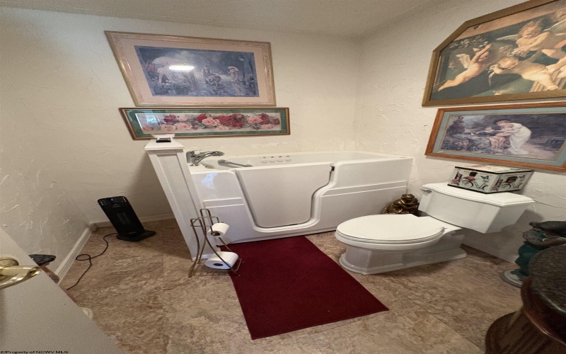 17446 Brandonville Pike, Bruceton Mills, West Virginia 26505-7164, 4 Bedrooms Bedrooms, 8 Rooms Rooms,2 BathroomsBathrooms,Single Family Detached,For Sale,Brandonville,10159863