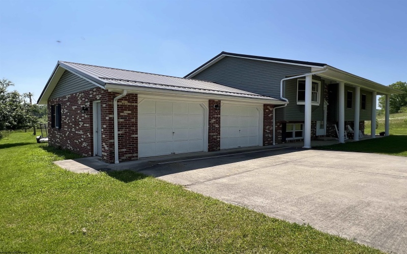 1564 Files Creek Road, Beverly, West Virginia 26253, 3 Bedrooms Bedrooms, 10 Rooms Rooms,3 BathroomsBathrooms,Single Family Detached,For Sale,Files Creek,10159869