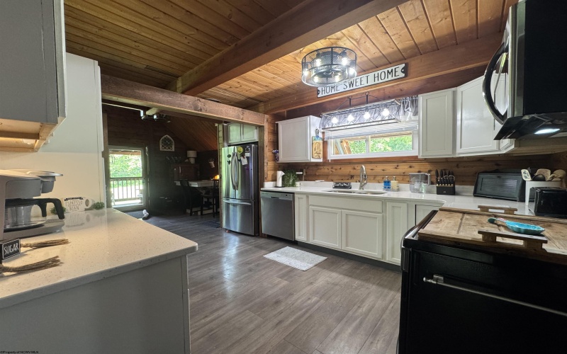1854 Upper Lamberts Run Road, Clarksburg, West Virginia 26301, 4 Bedrooms Bedrooms, 8 Rooms Rooms,2 BathroomsBathrooms,Single Family Detached,For Sale,Upper Lamberts Run,10159862