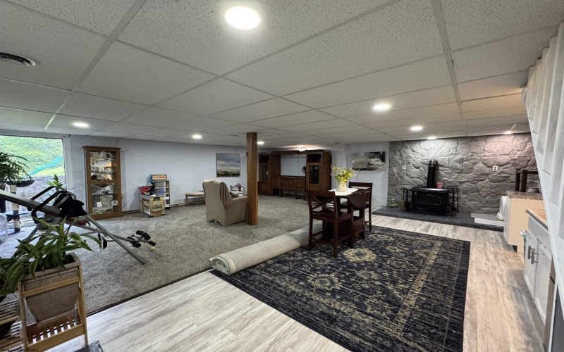 1854 Upper Lamberts Run Road, Clarksburg, West Virginia 26301, 4 Bedrooms Bedrooms, 8 Rooms Rooms,2 BathroomsBathrooms,Single Family Detached,For Sale,Upper Lamberts Run,10159862