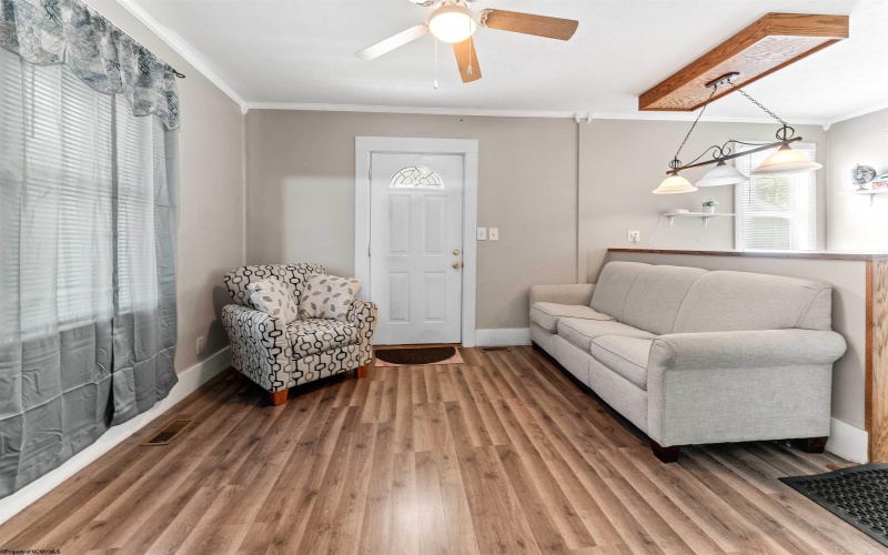 21 Dunkard Avenue, Westover, West Virginia 26501, 1 Bedroom Bedrooms, 4 Rooms Rooms,1 BathroomBathrooms,Single Family Detached,For Sale,Dunkard,10159873