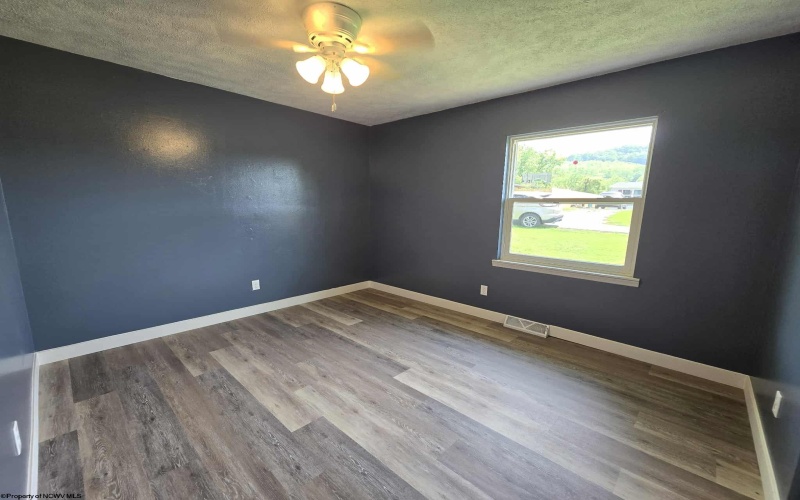 5059 Walnut Street, West Milford, West Virginia 26301, 3 Bedrooms Bedrooms, 5 Rooms Rooms,1 BathroomBathrooms,Single Family Detached,For Sale,Walnut,10159859