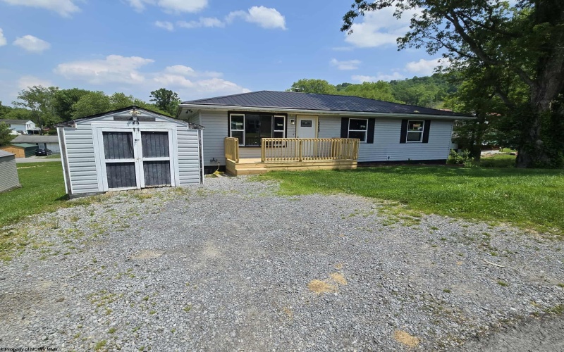 5059 Walnut Street, West Milford, West Virginia 26301, 3 Bedrooms Bedrooms, 5 Rooms Rooms,1 BathroomBathrooms,Single Family Detached,For Sale,Walnut,10159859