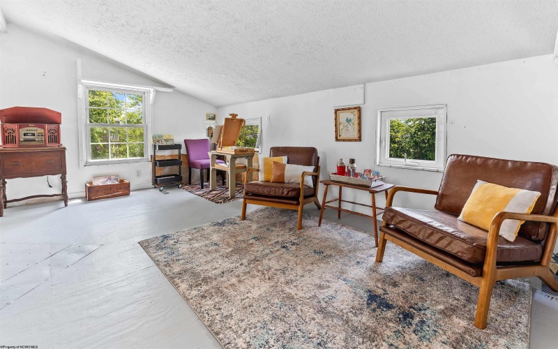 454 Kensington Avenue, Star City, West Virginia 26505, 1 Bedroom Bedrooms, 6 Rooms Rooms,1 BathroomBathrooms,Single Family Detached,For Sale,Kensington,10159886