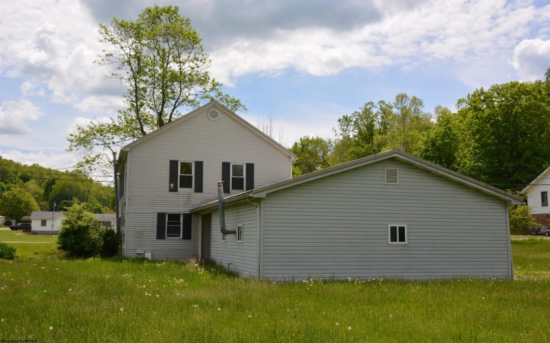 45 Springdale Street, Grafton, West Virginia 26354, 2 Bedrooms Bedrooms, 5 Rooms Rooms,2 BathroomsBathrooms,Single Family Detached,For Sale,Springdale,10159883