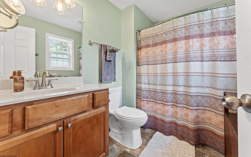 9 Founders Way, Morgantown, West Virginia 26508, 3 Bedrooms Bedrooms, 7 Rooms Rooms,3 BathroomsBathrooms,Single Family Detached,For Sale,Founders,10159880