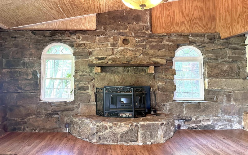 99 Gaines Road, Rock Cave, West Virginia 26234, 4 Bedrooms Bedrooms, 8 Rooms Rooms,2 BathroomsBathrooms,Single Family Detached,For Sale,Gaines,10159881