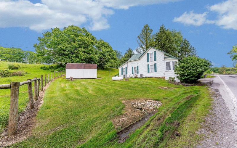 14318 Preston Highway, Bruceton Mills, West Virginia 26525, 2 Bedrooms Bedrooms, 5 Rooms Rooms,1 BathroomBathrooms,Single Family Detached,For Sale,Preston,10159884