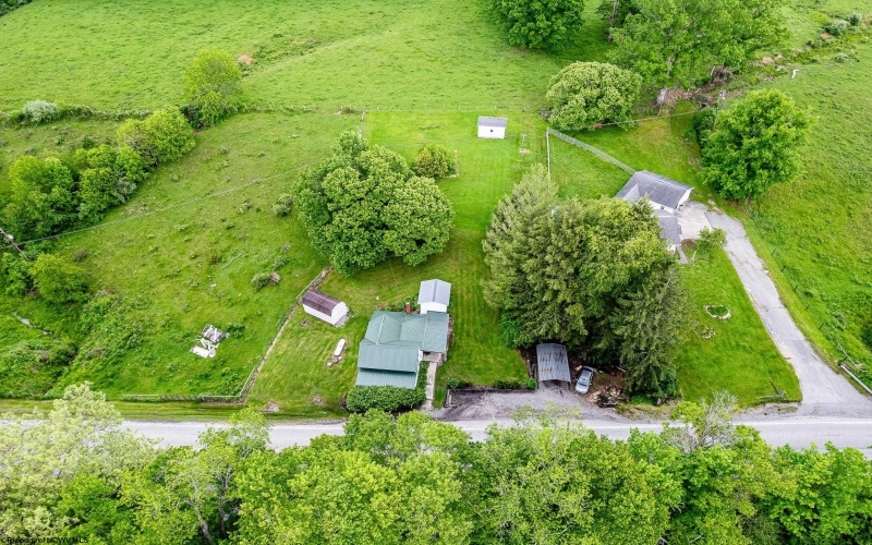14318 Preston Highway, Bruceton Mills, West Virginia 26525, 2 Bedrooms Bedrooms, 5 Rooms Rooms,1 BathroomBathrooms,Single Family Detached,For Sale,Preston,10159884