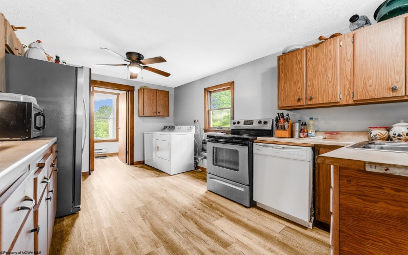 14318 Preston Highway, Bruceton Mills, West Virginia 26525, 2 Bedrooms Bedrooms, 5 Rooms Rooms,1 BathroomBathrooms,Single Family Detached,For Sale,Preston,10159884
