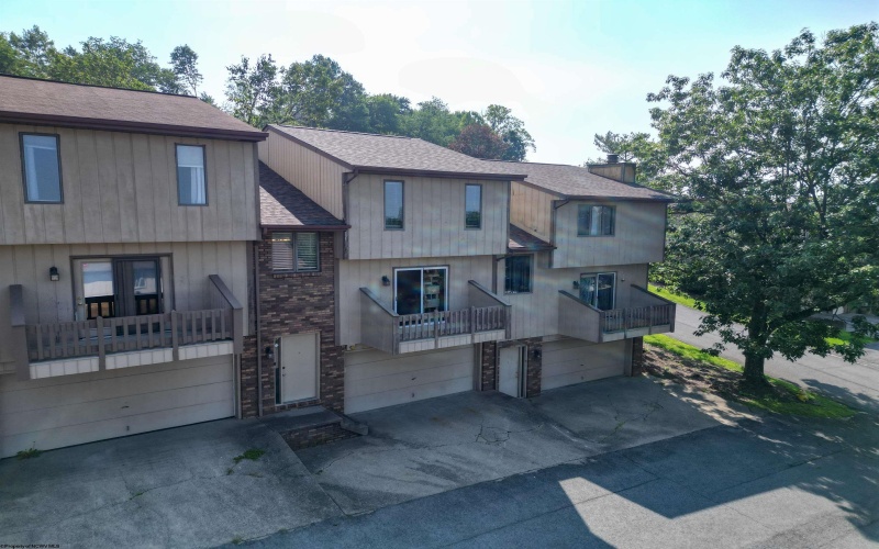 1230 Van Voorhis Road, Morgantown, West Virginia 26505, 3 Bedrooms Bedrooms, 5 Rooms Rooms,2 BathroomsBathrooms,Single Family Attached,For Sale,Van Voorhis,10159887