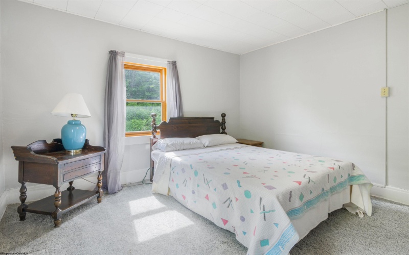 240 Diamond Avenue, Morgantown, West Virginia 26505, 2 Bedrooms Bedrooms, 4 Rooms Rooms,1 BathroomBathrooms,Single Family Detached,For Sale,Diamond,10159889