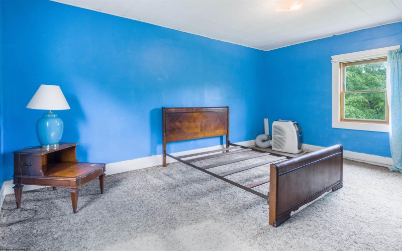 240 Diamond Avenue, Morgantown, West Virginia 26505, 2 Bedrooms Bedrooms, 4 Rooms Rooms,1 BathroomBathrooms,Single Family Detached,For Sale,Diamond,10159889