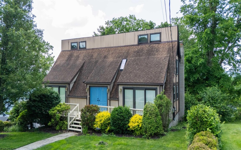 1457 Dogwood Avenue, Morgantown, West Virginia 26505, 3 Bedrooms Bedrooms, 7 Rooms Rooms,2 BathroomsBathrooms,Single Family Detached,For Sale,Dogwood,10159890