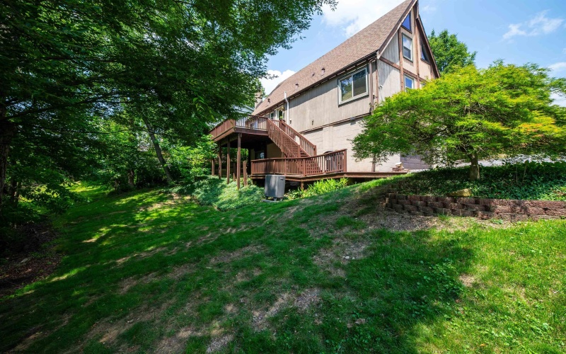 1457 Dogwood Avenue, Morgantown, West Virginia 26505, 3 Bedrooms Bedrooms, 7 Rooms Rooms,2 BathroomsBathrooms,Single Family Detached,For Sale,Dogwood,10159890