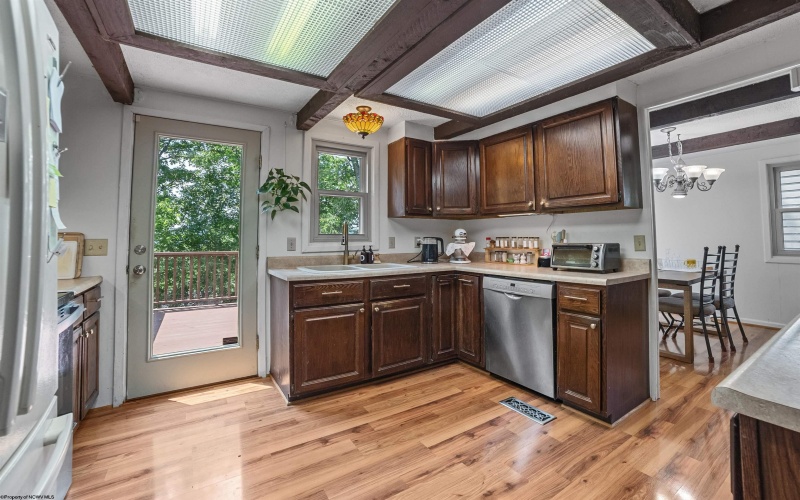 1457 Dogwood Avenue, Morgantown, West Virginia 26505, 3 Bedrooms Bedrooms, 7 Rooms Rooms,2 BathroomsBathrooms,Single Family Detached,For Sale,Dogwood,10159890