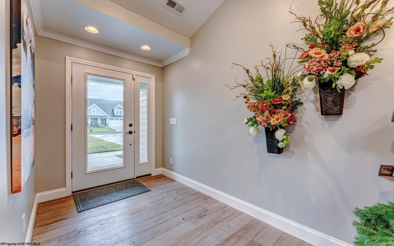 3 Cliff View Drive, Morgantown, West Virginia 26508, 3 Bedrooms Bedrooms, 6 Rooms Rooms,2 BathroomsBathrooms,Single Family Detached,For Sale,Cliff View,10159895