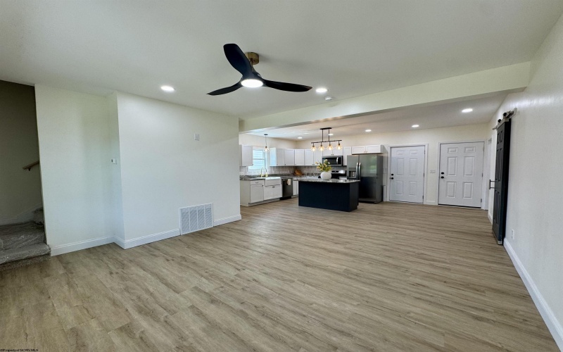 1595 Mary Lou Retton Drive, Fairmont, West Virginia 26554, 4 Bedrooms Bedrooms, 6 Rooms Rooms,3 BathroomsBathrooms,Single Family Detached,For Sale,Mary Lou Retton,10159896
