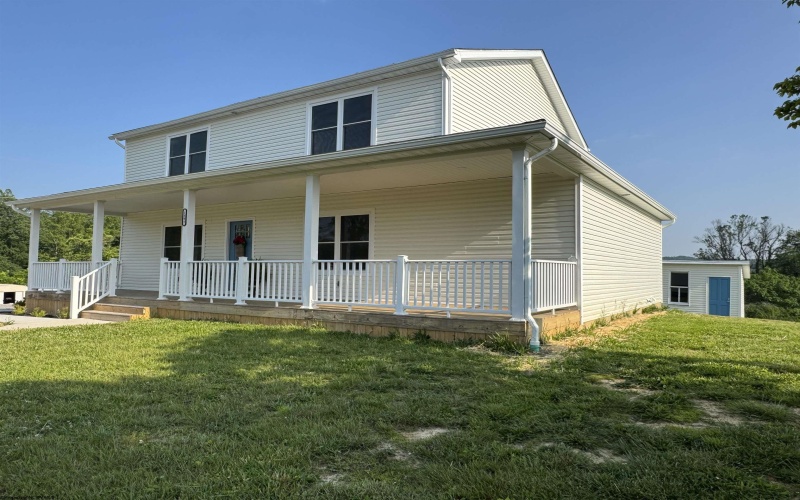 1595 Mary Lou Retton Drive, Fairmont, West Virginia 26554, 4 Bedrooms Bedrooms, 6 Rooms Rooms,3 BathroomsBathrooms,Single Family Detached,For Sale,Mary Lou Retton,10159896