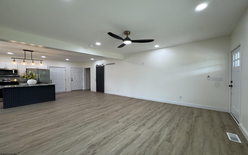 1595 Mary Lou Retton Drive, Fairmont, West Virginia 26554, 4 Bedrooms Bedrooms, 6 Rooms Rooms,3 BathroomsBathrooms,Single Family Detached,For Sale,Mary Lou Retton,10159896