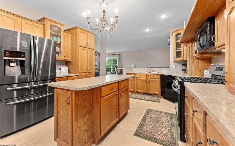 10 TJ Lane, Morgantown, West Virginia 26501, 5 Bedrooms Bedrooms, 10 Rooms Rooms,3 BathroomsBathrooms,Single Family Detached,For Sale,TJ,10159899