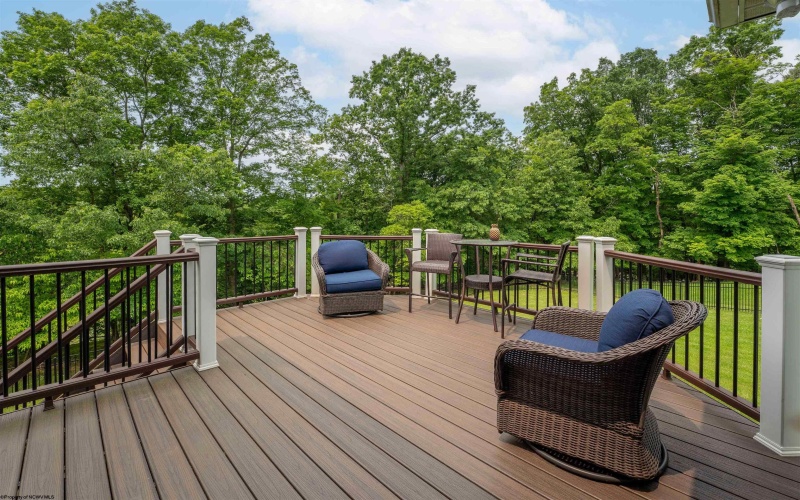 10 TJ Lane, Morgantown, West Virginia 26501, 5 Bedrooms Bedrooms, 10 Rooms Rooms,3 BathroomsBathrooms,Single Family Detached,For Sale,TJ,10159899