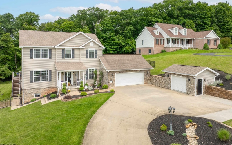 10 TJ Lane, Morgantown, West Virginia 26501, 5 Bedrooms Bedrooms, 10 Rooms Rooms,3 BathroomsBathrooms,Single Family Detached,For Sale,TJ,10159899