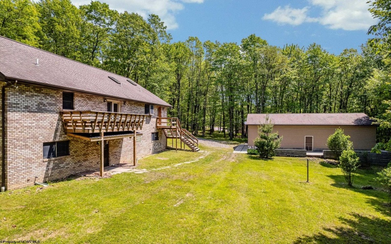 395 Hazelwood Drive, Bruceton Mills, West Virginia 26525, 3 Bedrooms Bedrooms, 11 Rooms Rooms,3 BathroomsBathrooms,Single Family Detached,For Sale,Hazelwood,10159897