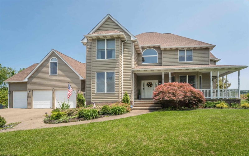 1300 Deer Run, Morgantown, West Virginia 26508, 4 Bedrooms Bedrooms, 12 Rooms Rooms,3 BathroomsBathrooms,Single Family Detached,For Sale,Deer,10159892