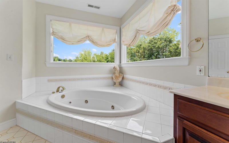 1300 Deer Run, Morgantown, West Virginia 26508, 4 Bedrooms Bedrooms, 12 Rooms Rooms,3 BathroomsBathrooms,Single Family Detached,For Sale,Deer,10159892