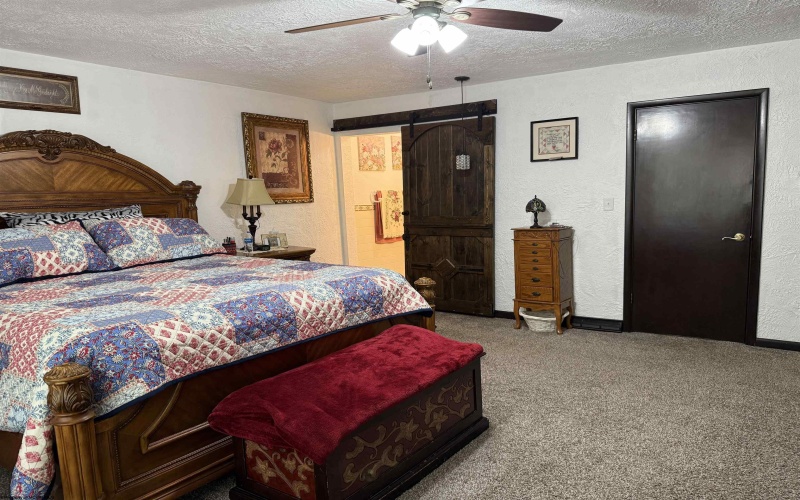28 Fairway Lane, Fairmont, West Virginia 26554, 3 Bedrooms Bedrooms, 10 Rooms Rooms,2 BathroomsBathrooms,Single Family Detached,For Sale,Fairway,10159906