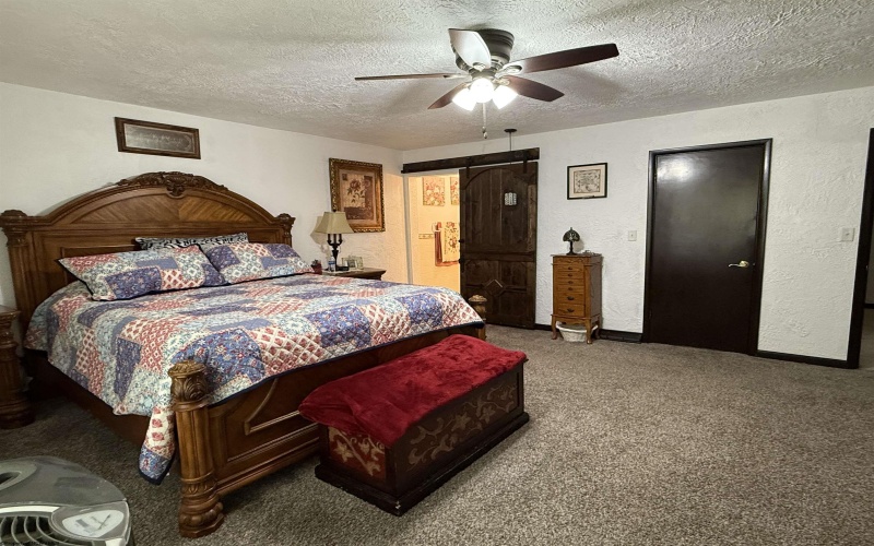 28 Fairway Lane, Fairmont, West Virginia 26554, 3 Bedrooms Bedrooms, 10 Rooms Rooms,2 BathroomsBathrooms,Single Family Detached,For Sale,Fairway,10159906