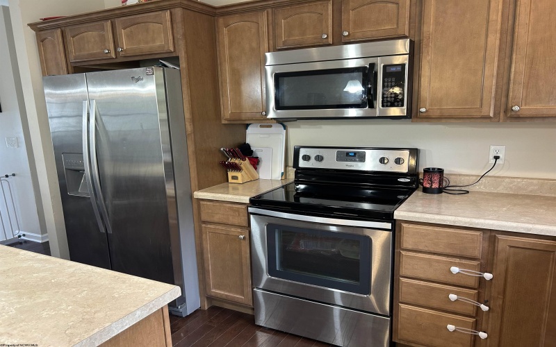 115 Summits Ridge Drive, Morgantown, West Virginia 26508, 3 Bedrooms Bedrooms, 6 Rooms Rooms,2 BathroomsBathrooms,Single Family Detached,For Sale,Summits Ridge,10159912