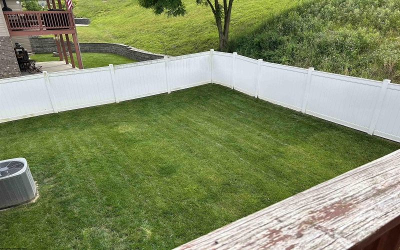 115 Summits Ridge Drive, Morgantown, West Virginia 26508, 3 Bedrooms Bedrooms, 6 Rooms Rooms,2 BathroomsBathrooms,Single Family Detached,For Sale,Summits Ridge,10159912